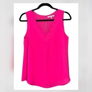 Naked Zebra Hot Florescent Pink Pleated V Neck Sleeveless Lined Summer Blouse Lg